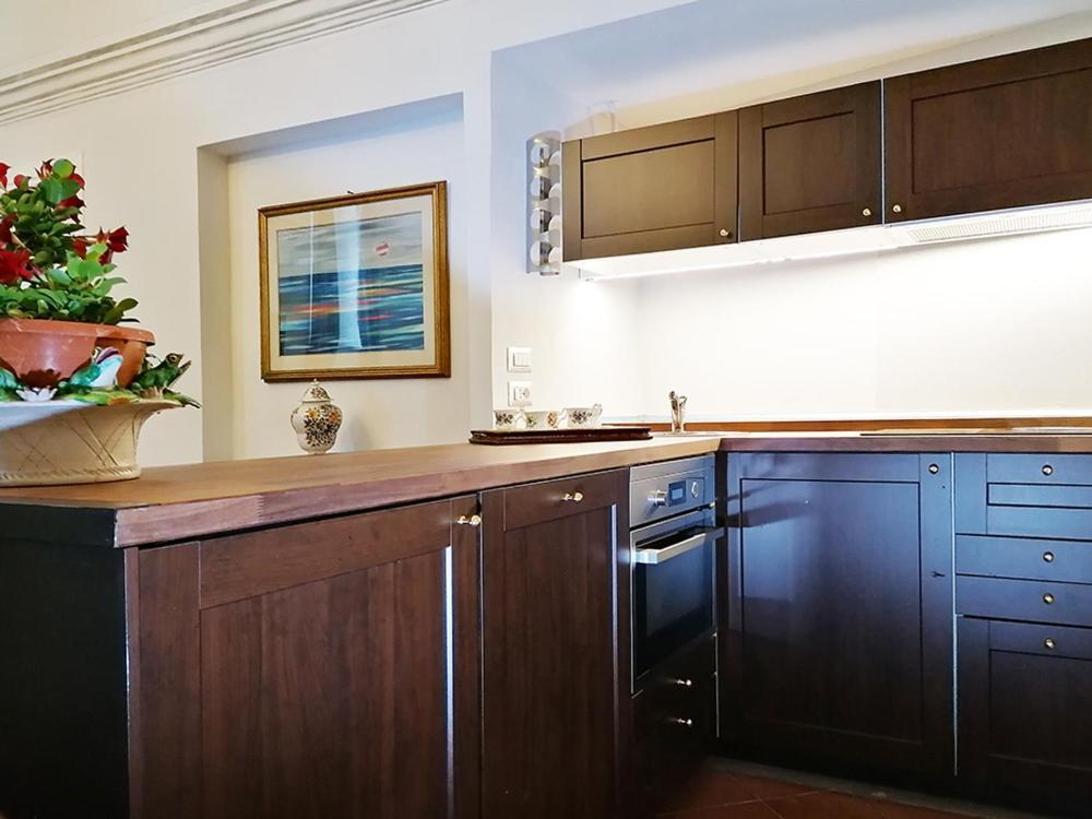 Domus Almapetra Ai Fori Imperiali Apartment Rom